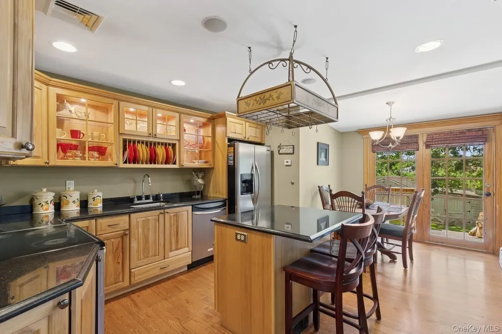 66 Lynbrook Drive Mastic Beach NY 11951
