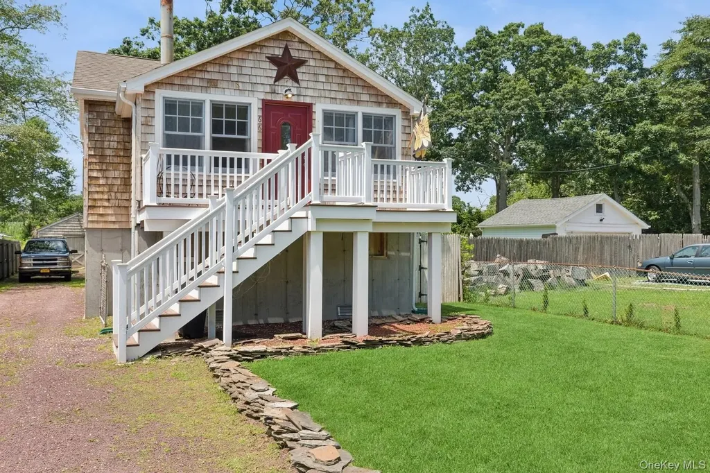 66 Lynbrook Drive Mastic Beach NY 11951