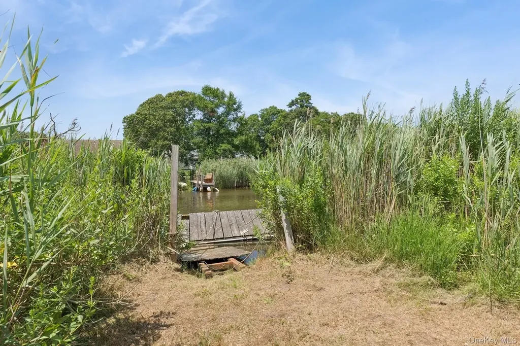 66 Lynbrook Drive Mastic Beach NY 11951