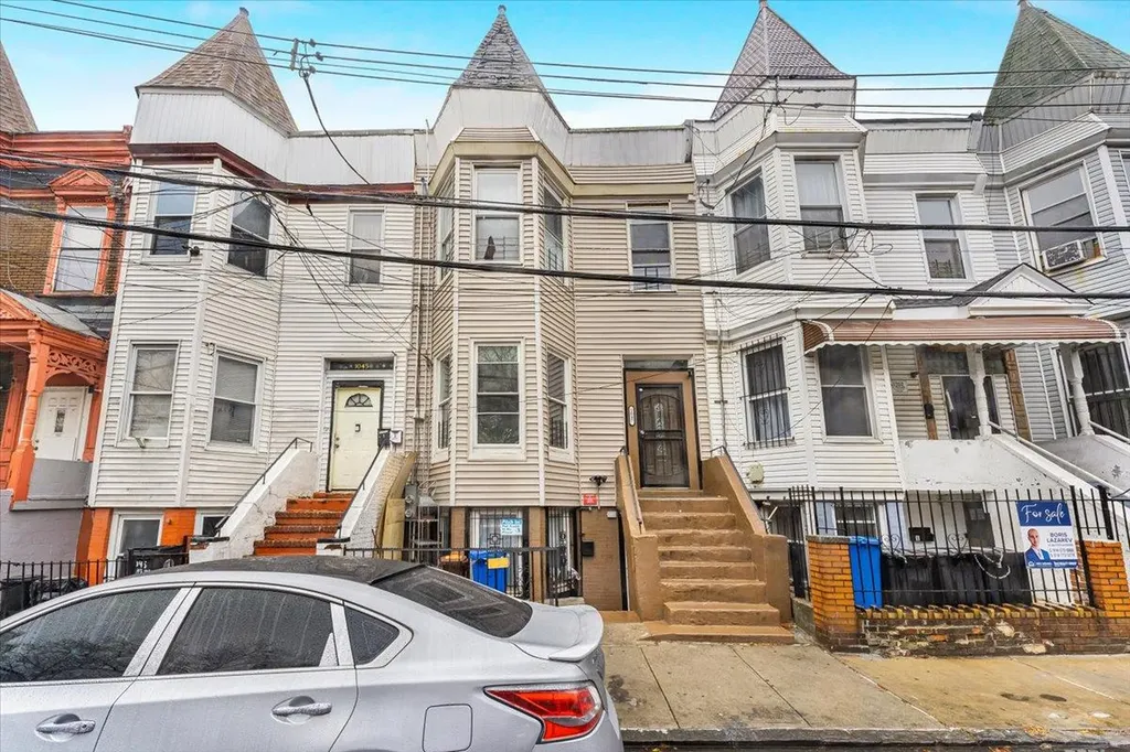 1047 Trinity Avenue Bronx NY 10456