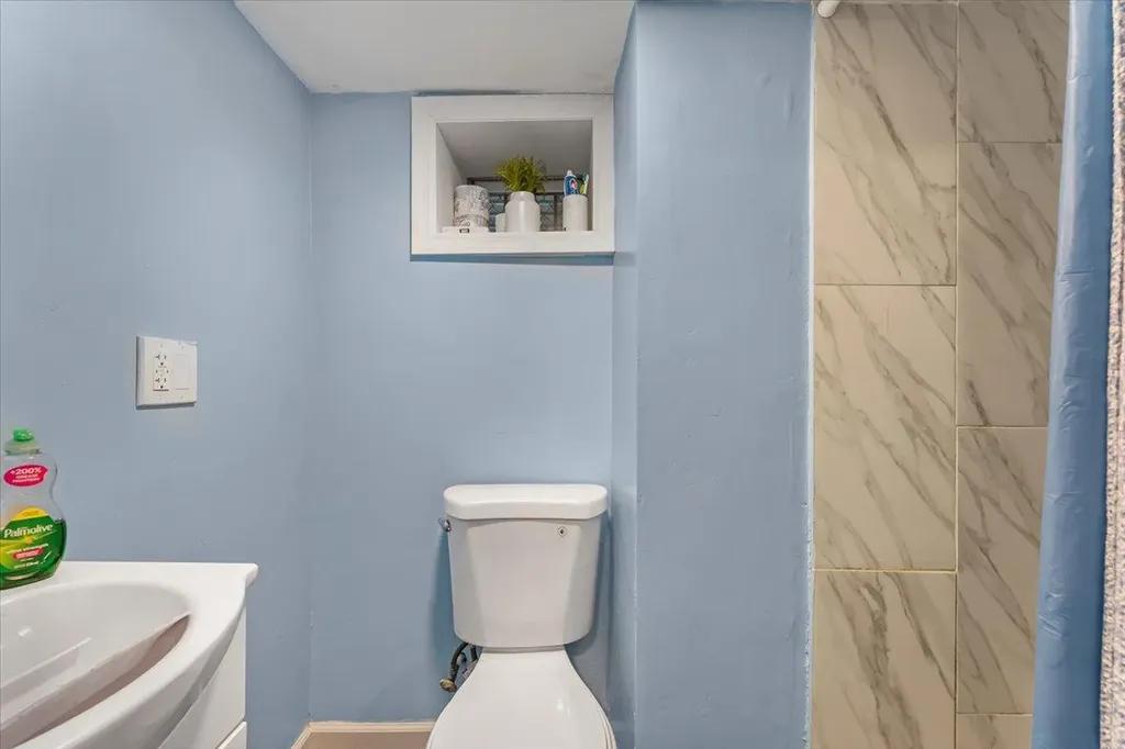 1047 Trinity Avenue Bronx NY 10456