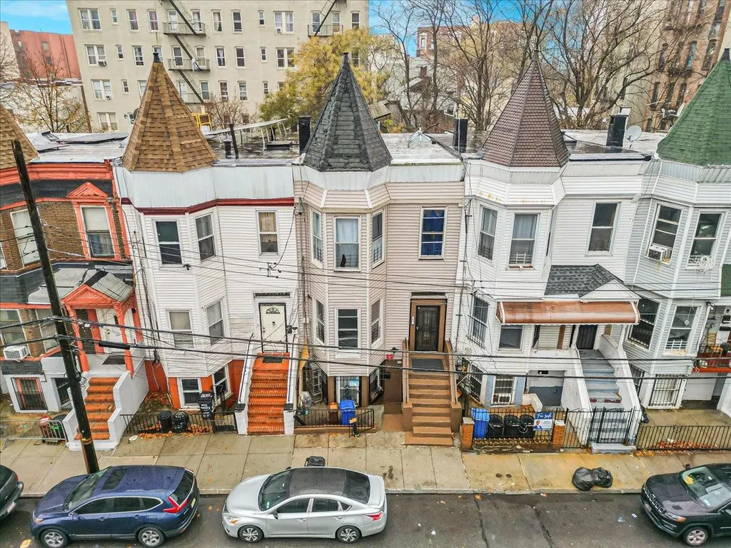 1047 Trinity Avenue Bronx NY 10456