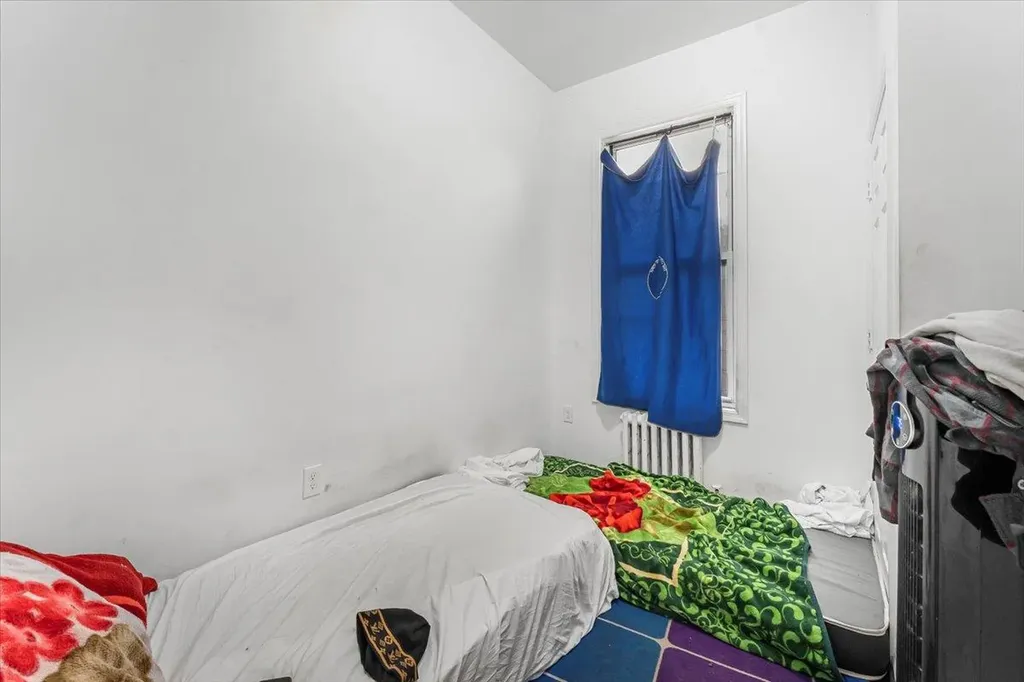 1047 Trinity Avenue Bronx NY 10456