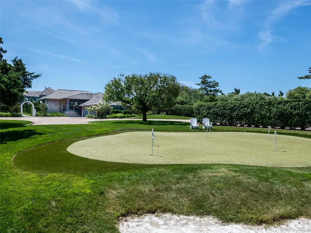 40 Dune Road Quogue NY 11959