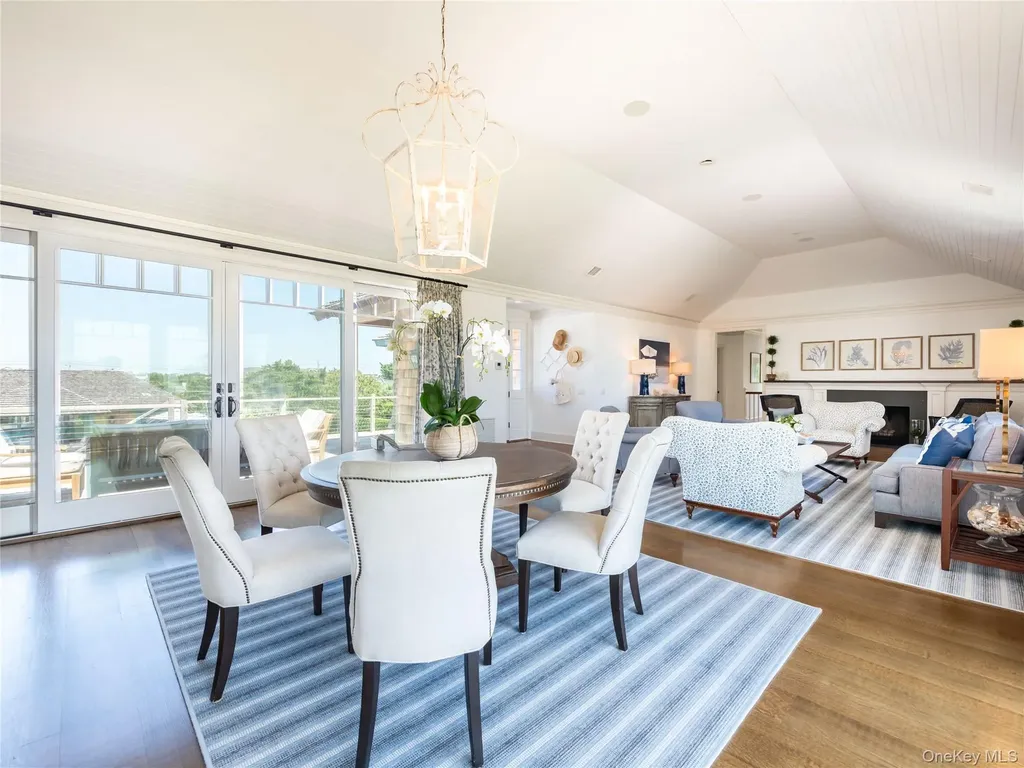 40 Dune Road Quogue NY 11959
