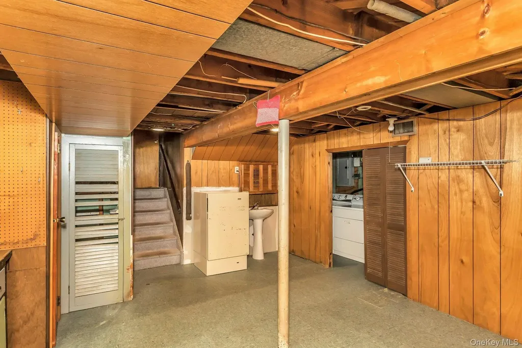 58 Sherbrooke Drive Smithtown NY 11787
