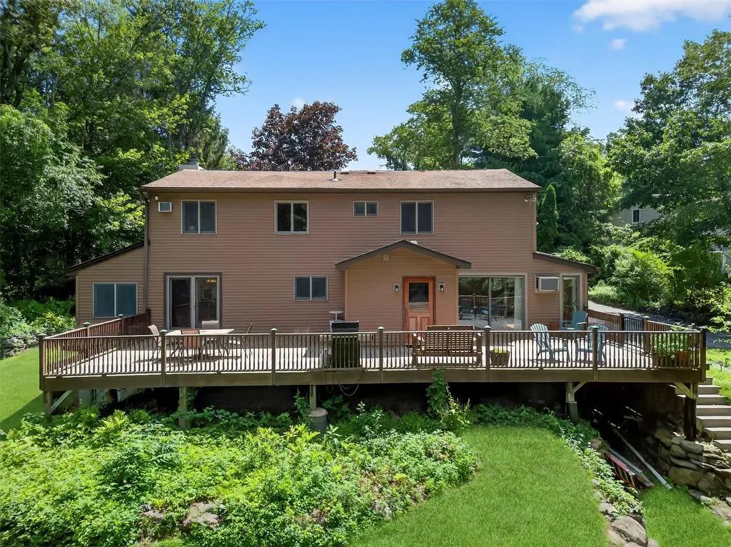 53 Mountain View Drive Holmes NY 12531
