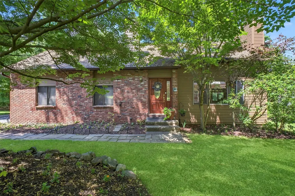 53 Mountain View Drive Holmes NY 12531