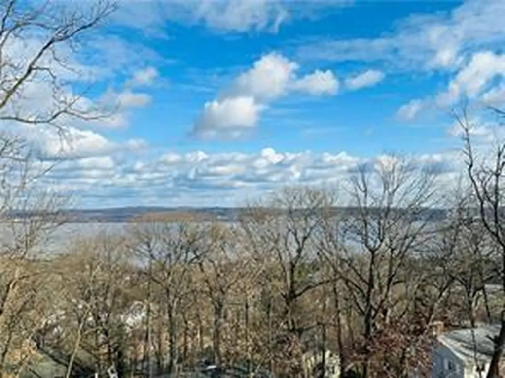 32 S Boulevard Nyack NY 10960