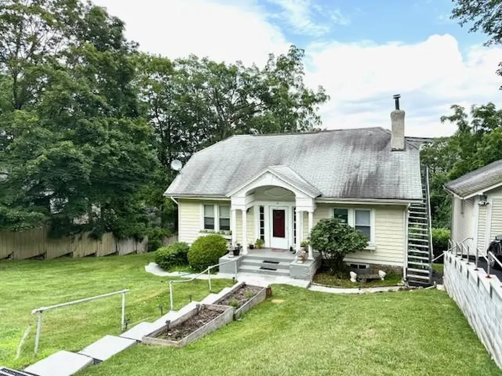 32 S Boulevard Nyack NY 10960