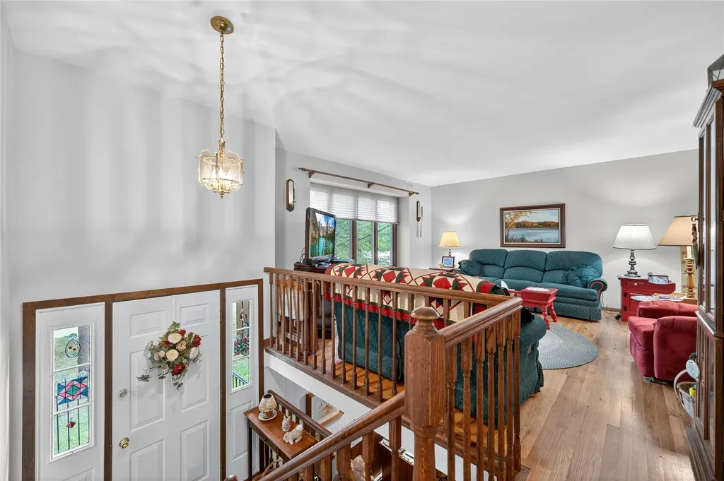 3 Robert Drive Florida NY 10921