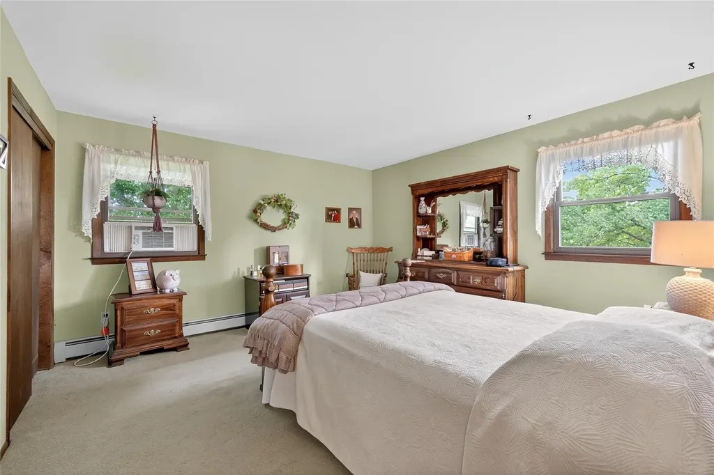 3 Robert Drive Florida NY 10921