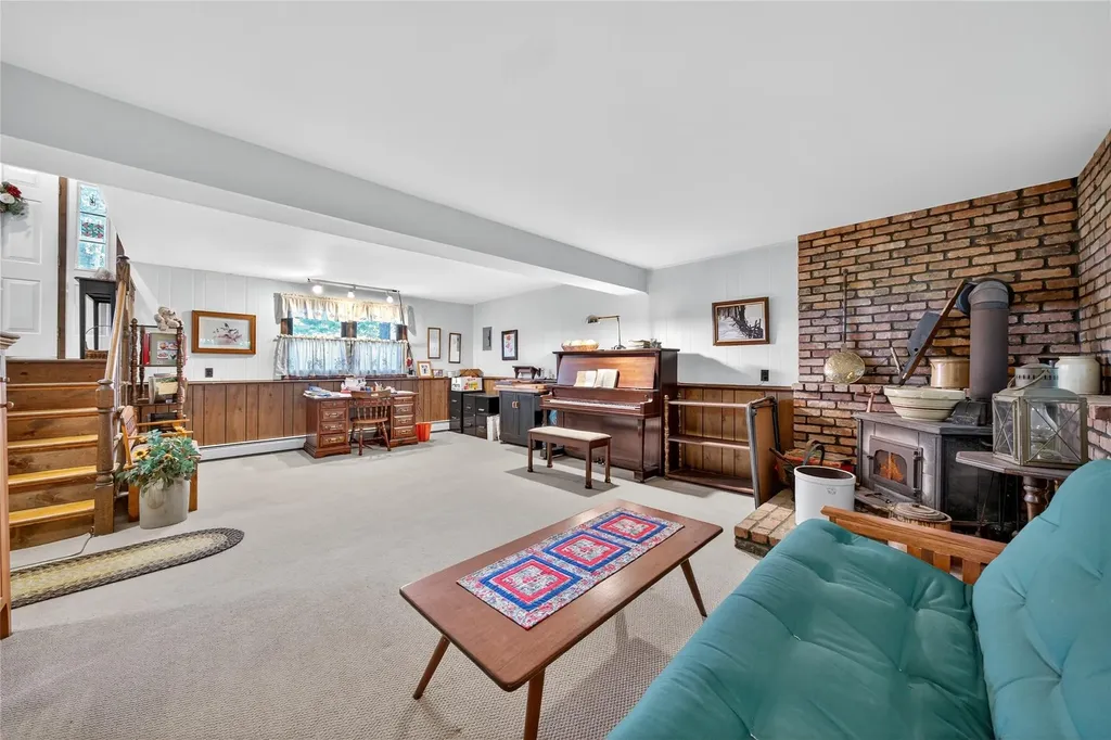 3 Robert Drive Florida NY 10921