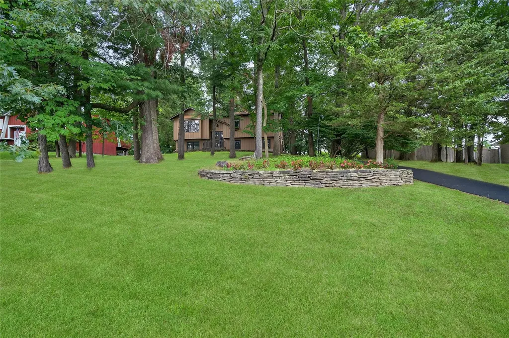 3 Robert Drive Florida NY 10921