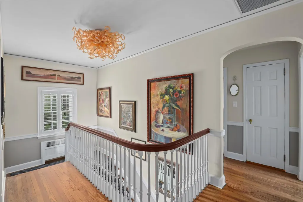31 Colonial Road White Plains NY 10605