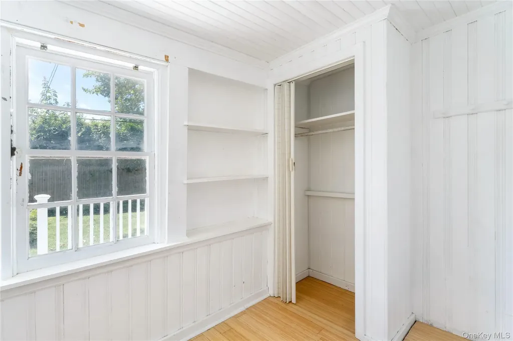 46 Rampasture Road Hampton Bays NY 11946