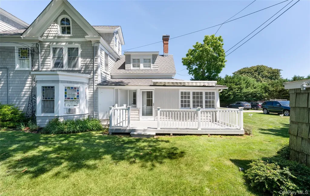 46 Rampasture Road Hampton Bays NY 11946