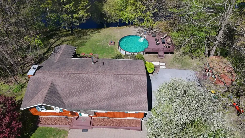 36 Susi Oval Modena NY 12548