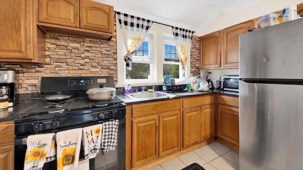 20 Overhill Place Yonkers NY 10704