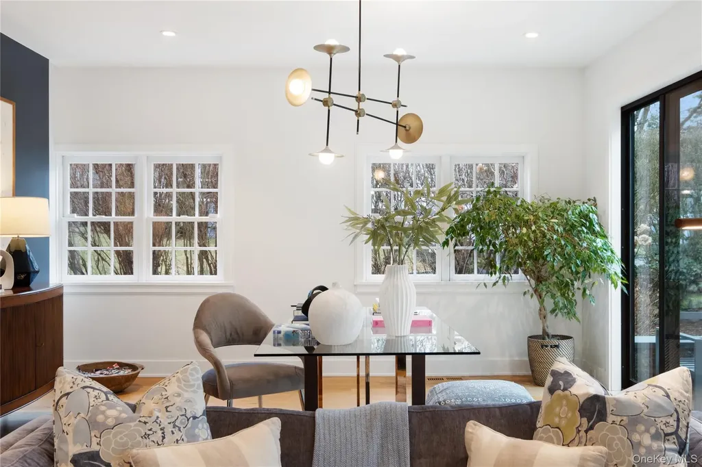21 Orchard Road Larchmont NY 10538