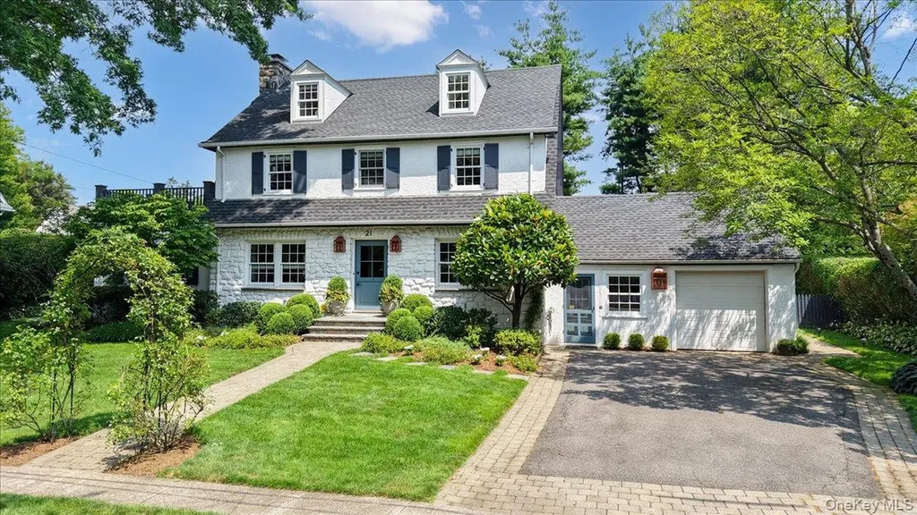 21 Orchard Road Larchmont NY 10538