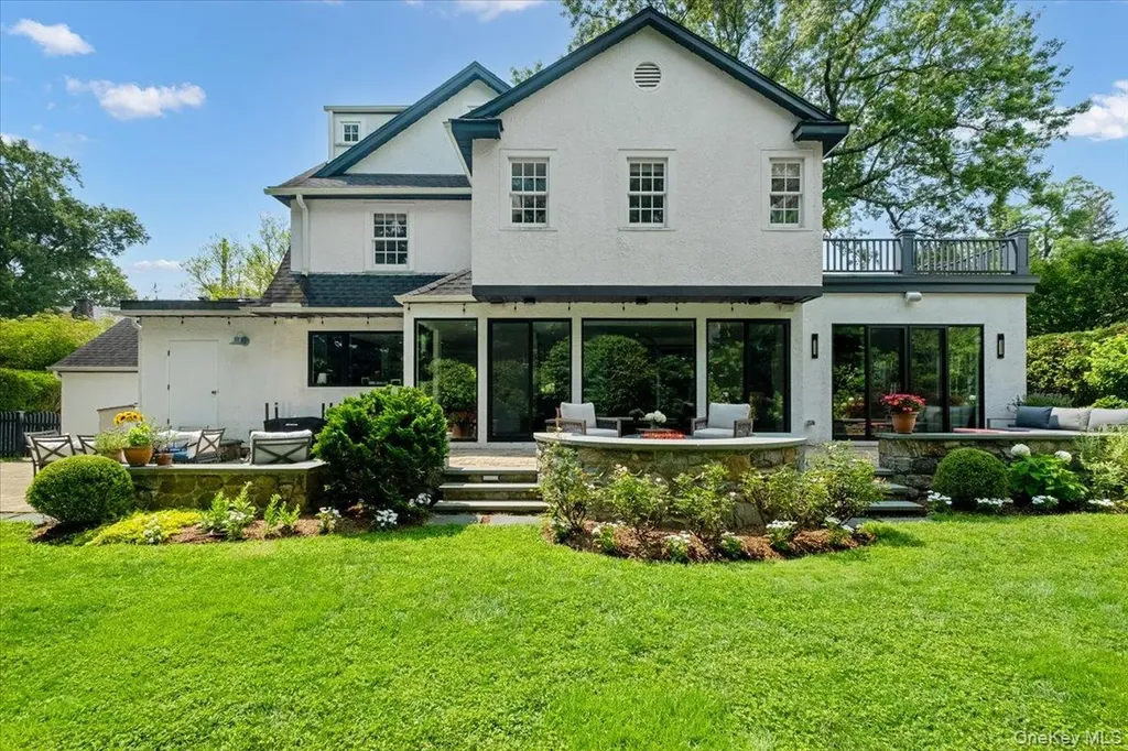 21 Orchard Road Larchmont NY 10538