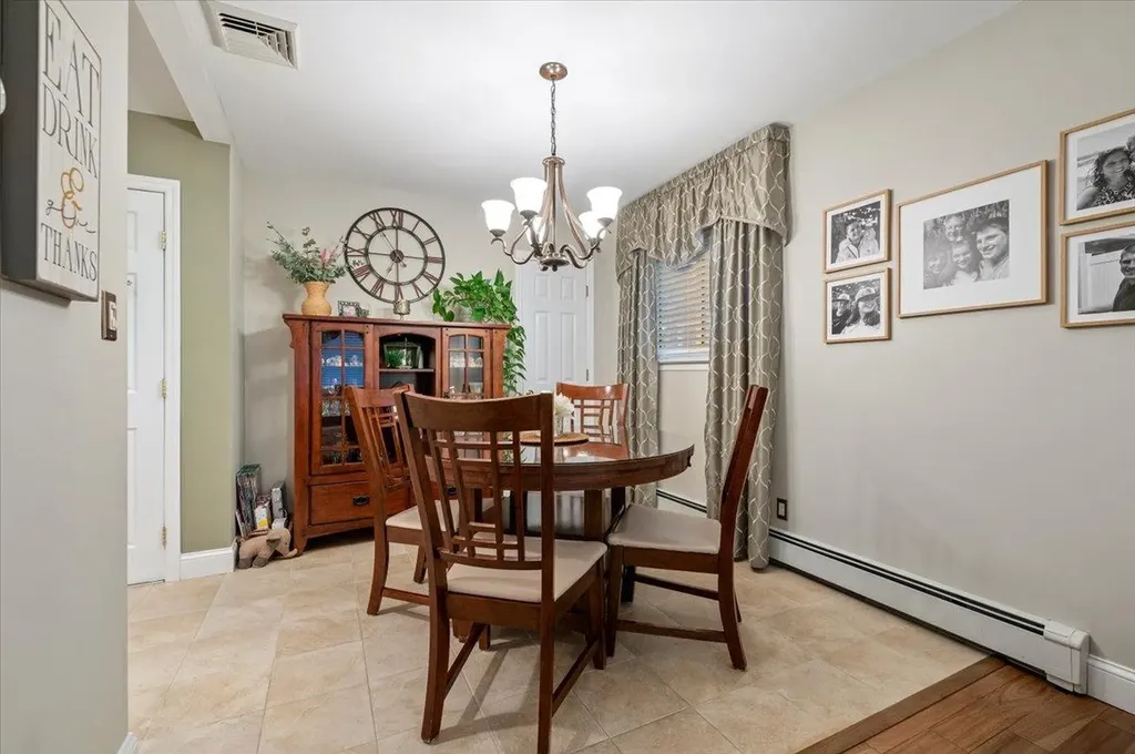 2575 Mariners Avenue Wantagh NY 11793