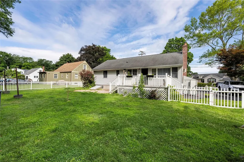 12 Van Steuben Road Fishkill NY 12524