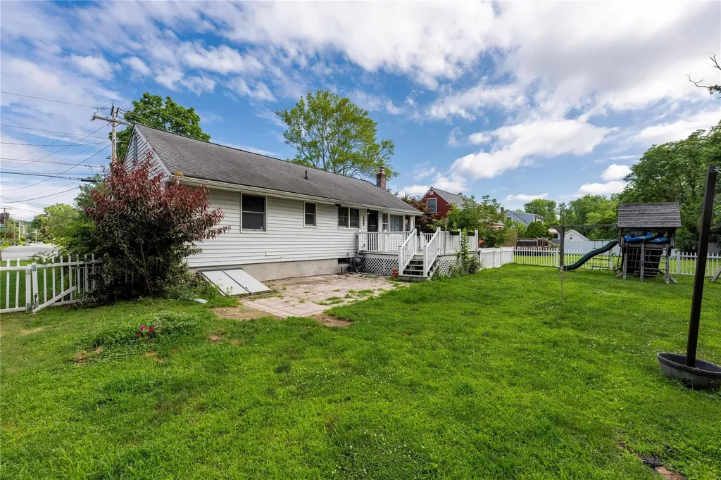 12 Van Steuben Road Fishkill NY 12524
