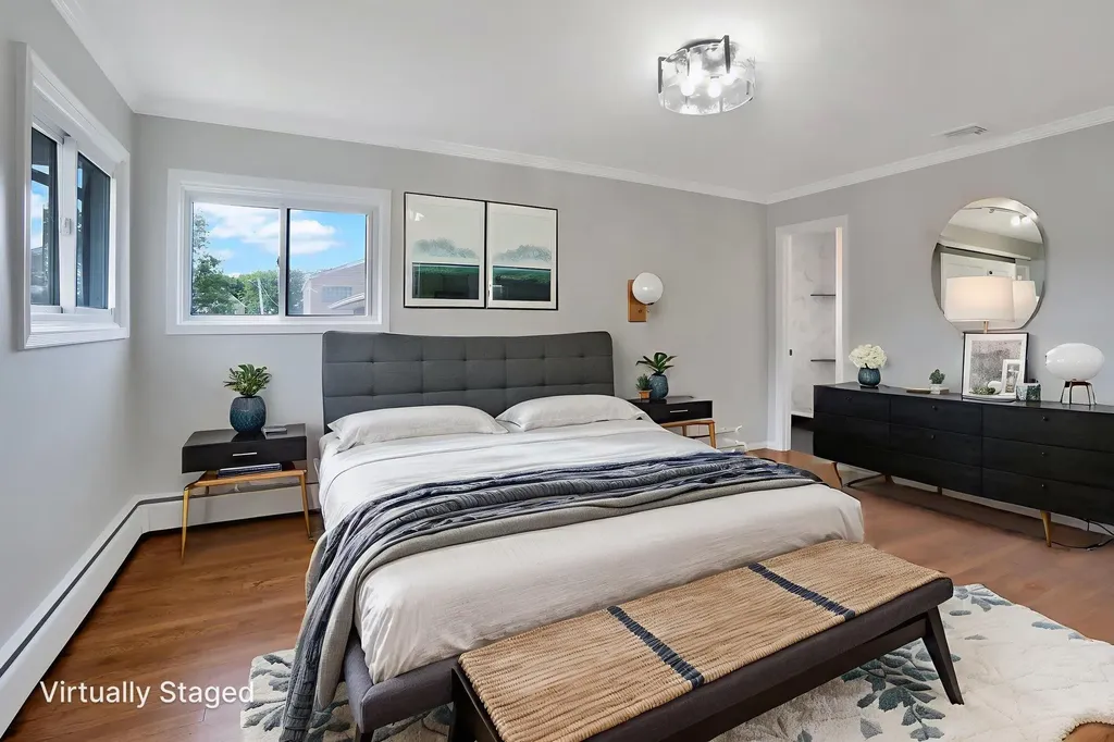 1815 Echo Place Merrick NY 11566