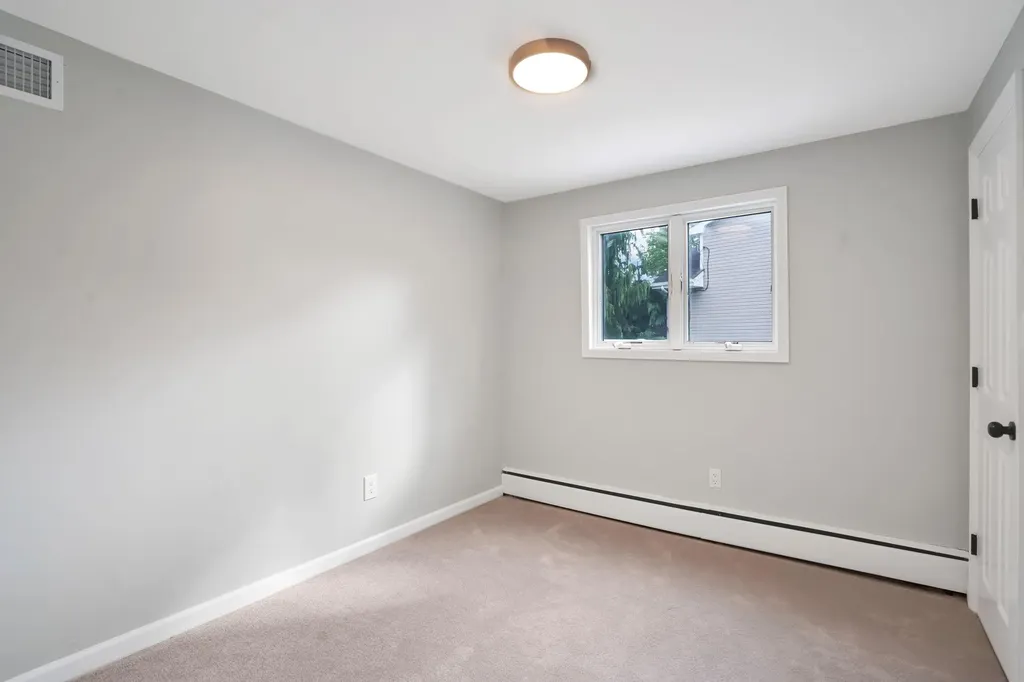 1815 Echo Place Merrick NY 11566