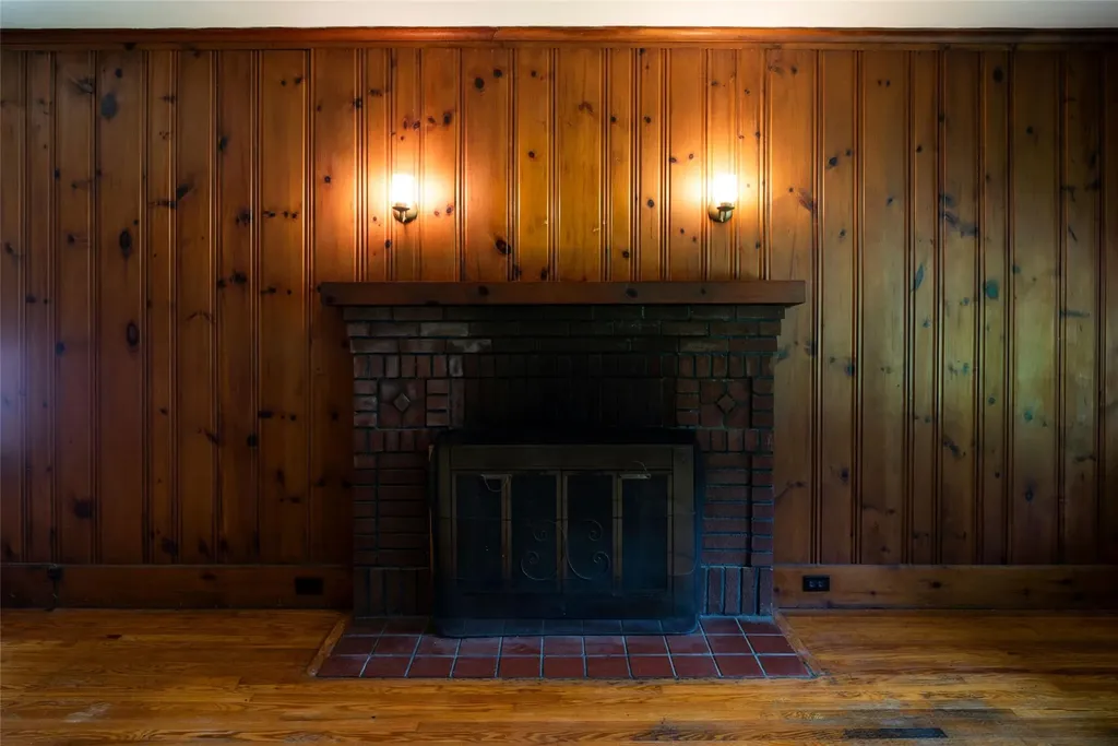 77 Old Post Road Rhinebeck NY 12572