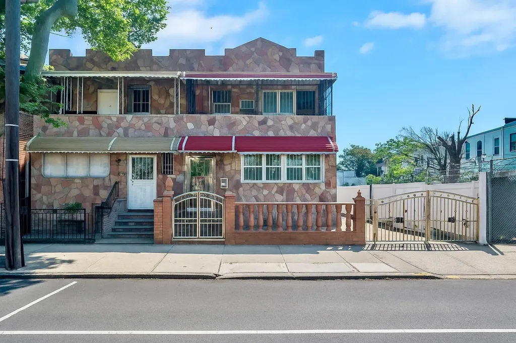 654 Schenck Avenue Brooklyn NY 11207