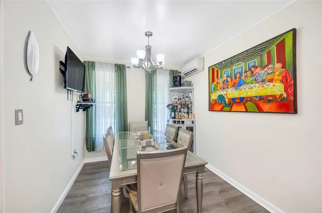 654 Schenck Avenue Brooklyn NY 11207