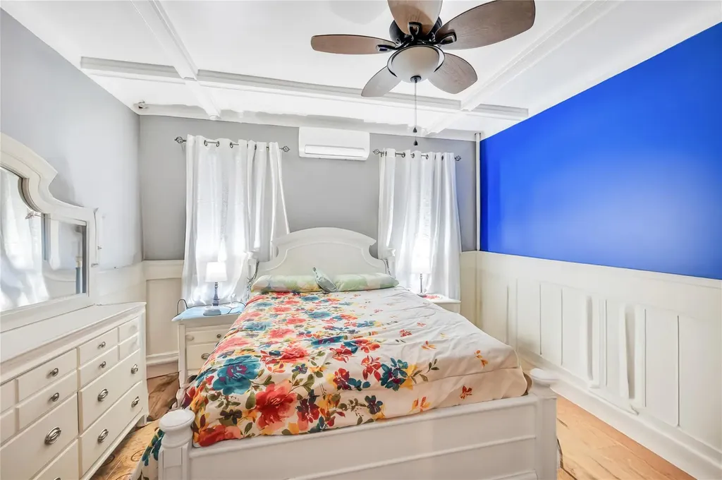 654 Schenck Avenue Brooklyn NY 11207