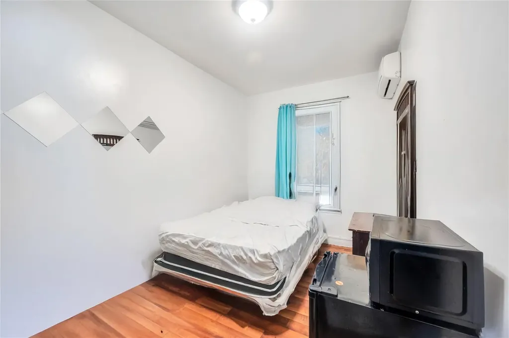 654 Schenck Avenue Brooklyn NY 11207