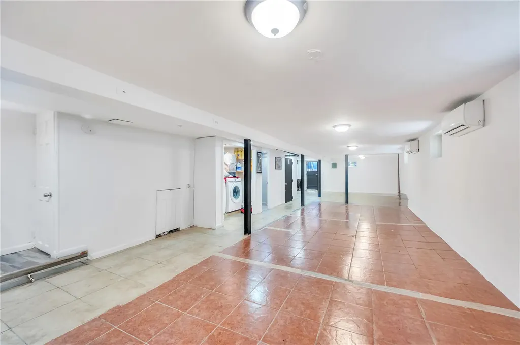 654 Schenck Avenue Brooklyn NY 11207
