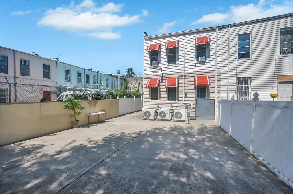 654 Schenck Avenue Brooklyn NY 11207