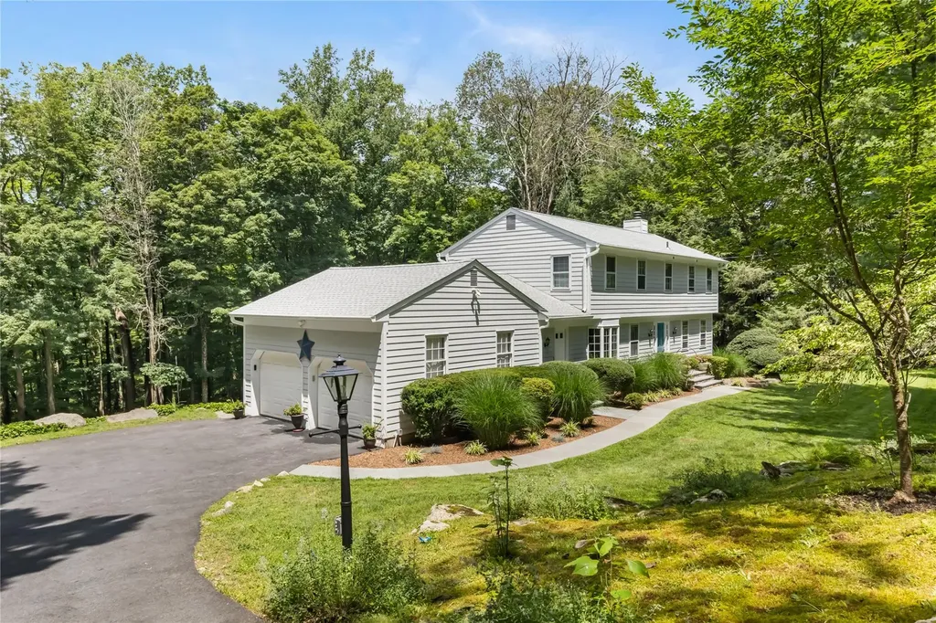 233 Upper Shad Road Pound Ridge NY 10576