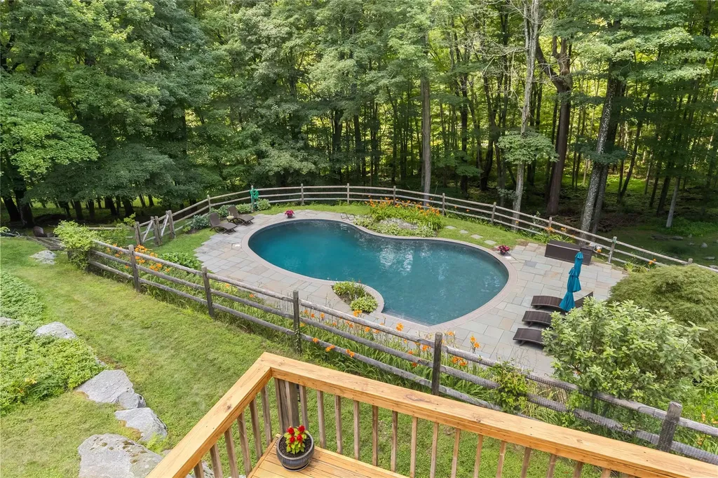 233 Upper Shad Road Pound Ridge NY 10576