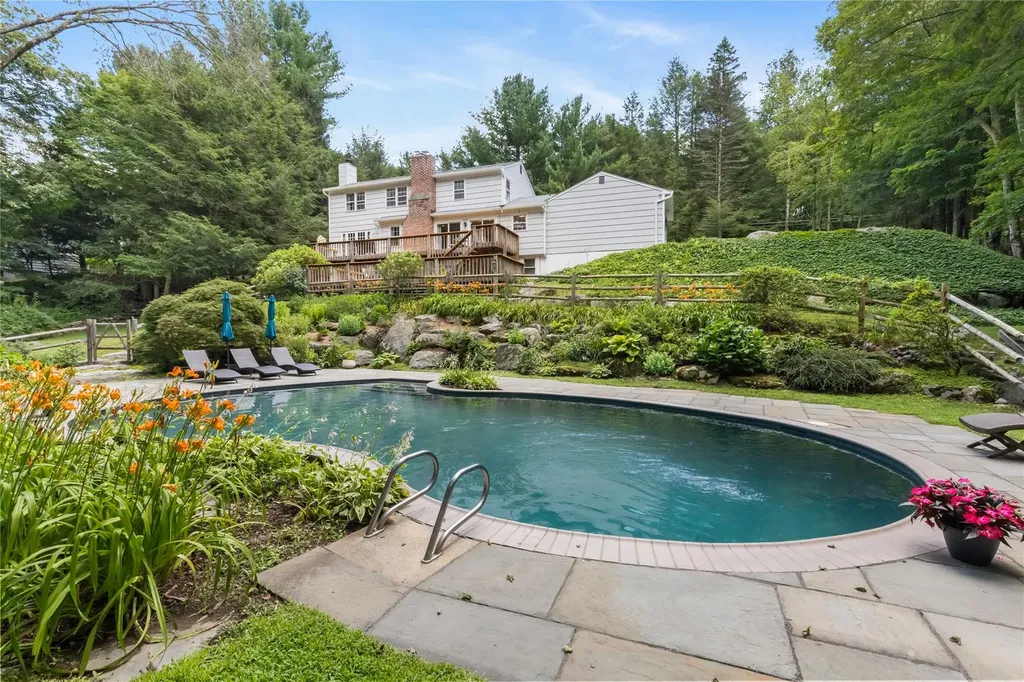 233 Upper Shad Road Pound Ridge NY 10576