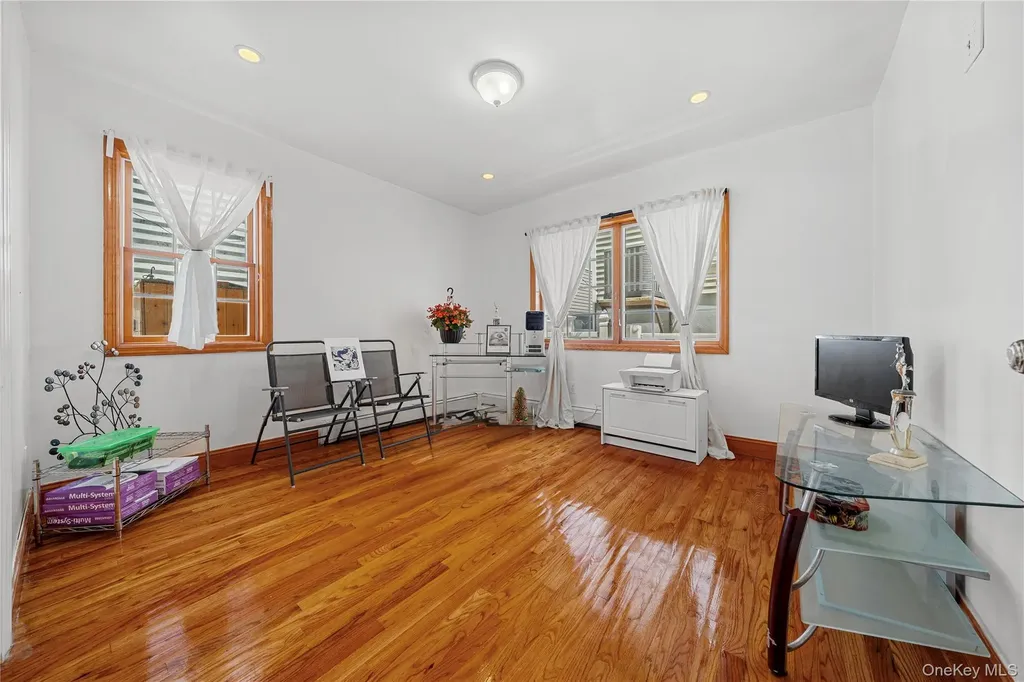 84 Nebraska Street Long Beach NY 11561