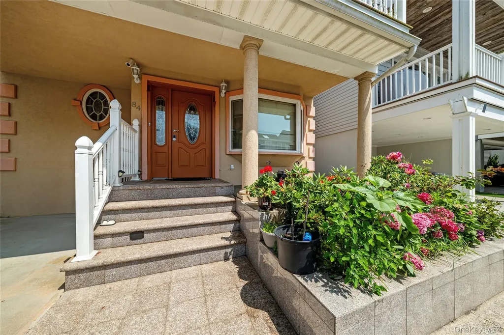 84 Nebraska Street Long Beach NY 11561