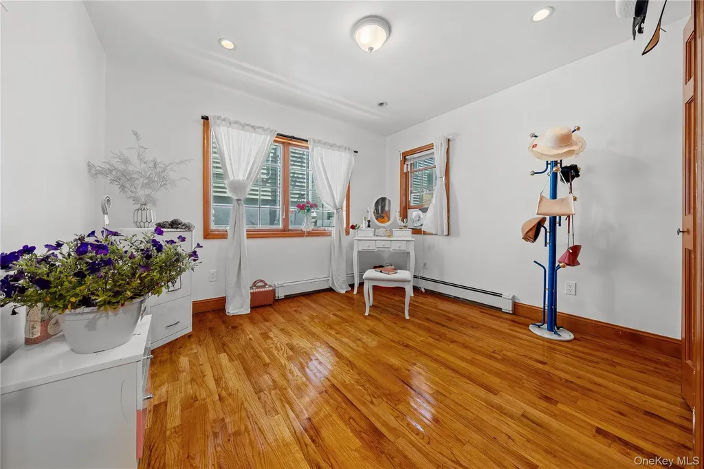 84 Nebraska Street Long Beach NY 11561