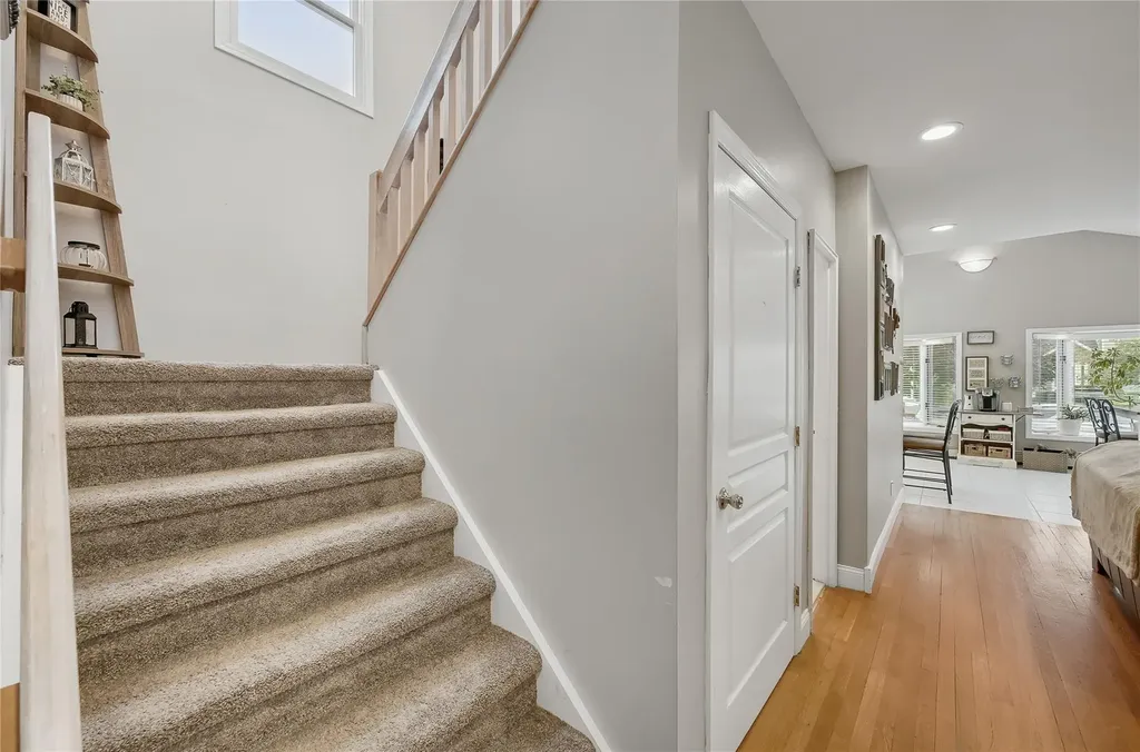 70 Hayrick Lane Commack NY 11725