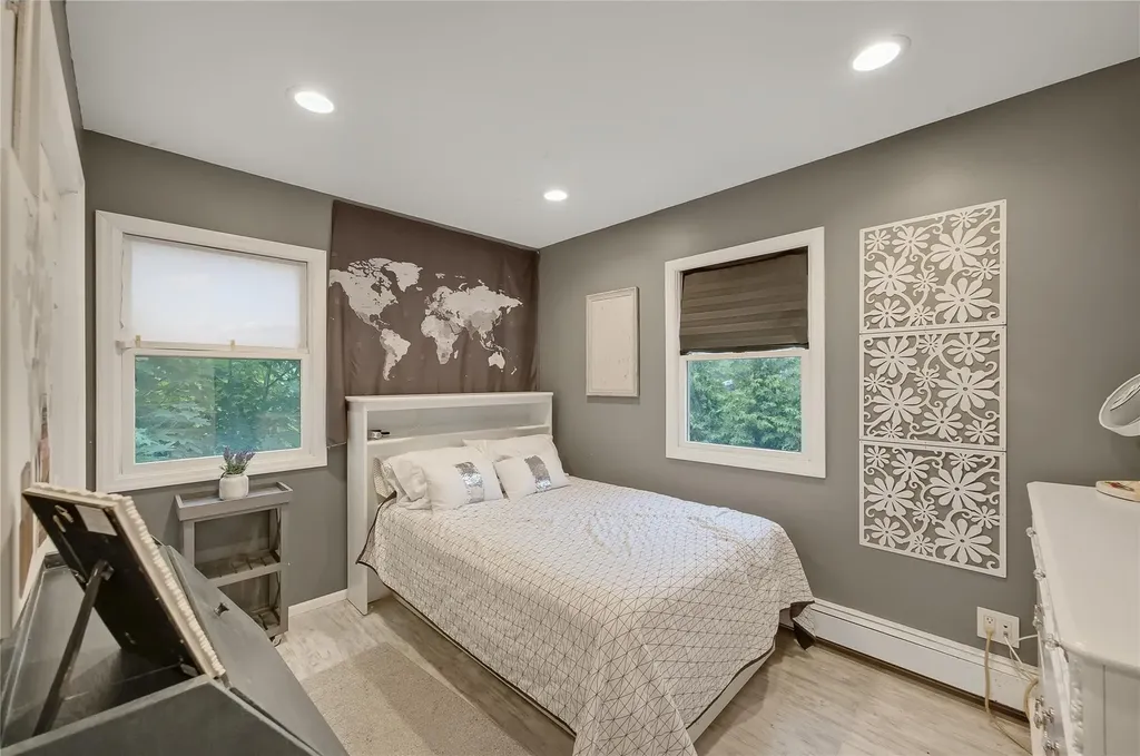 70 Hayrick Lane Commack NY 11725
