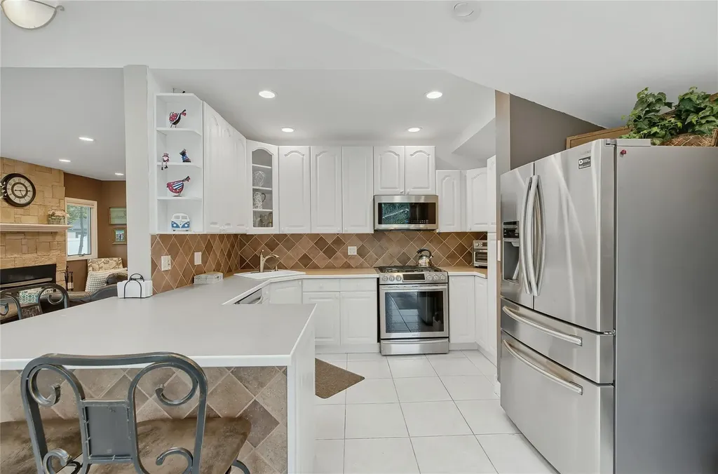 70 Hayrick Lane Commack NY 11725