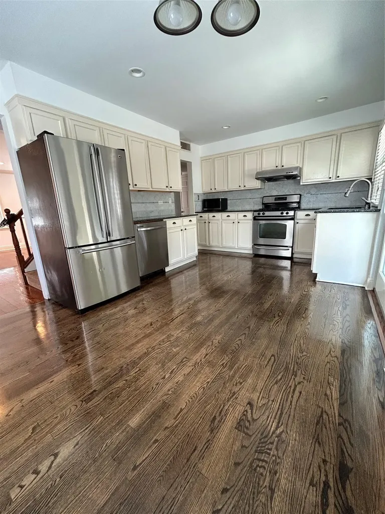 285 Boulevard Scarsdale NY 10583