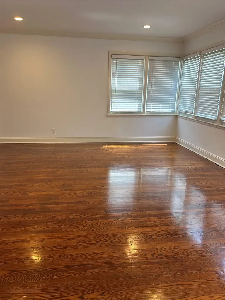 285 Boulevard Scarsdale NY 10583