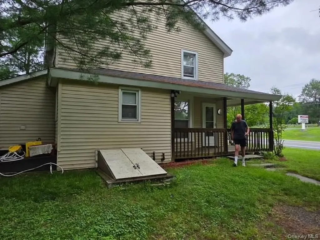 3099 17b Cochecton NY 12737